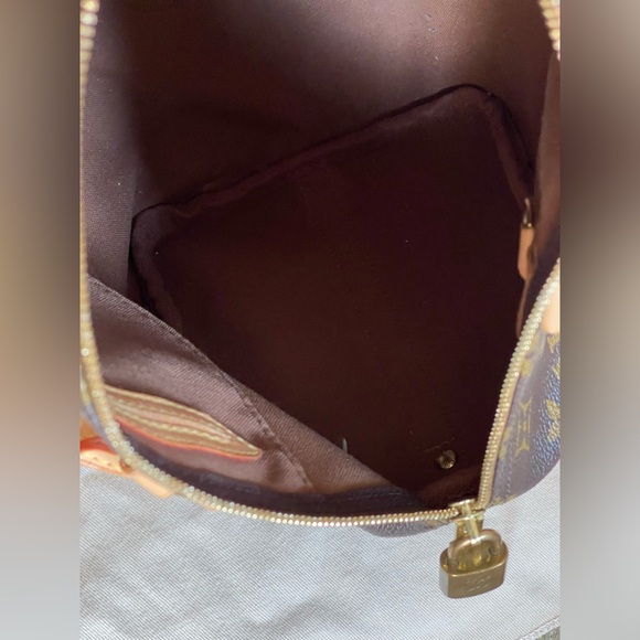 Authentic Louis Vuitton Speedy Bandoulière 30 Monogram - Picture 10 of 16